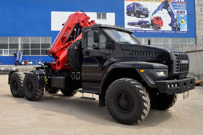 Седельный тягач Урал-NEXT 4320-6952-72Е5Г38 с КМУ АНТ 22-2 (004, г/п 11 т.)