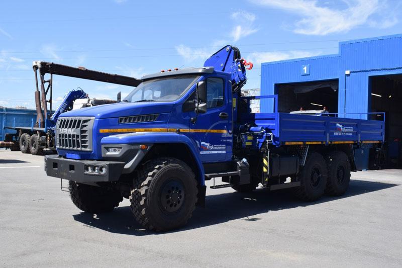 Бортовой Урал-NEXT 4320-6952-72Е5Г38 с КМУ АНТ 14.7-2 (г/п 6,1 т.)