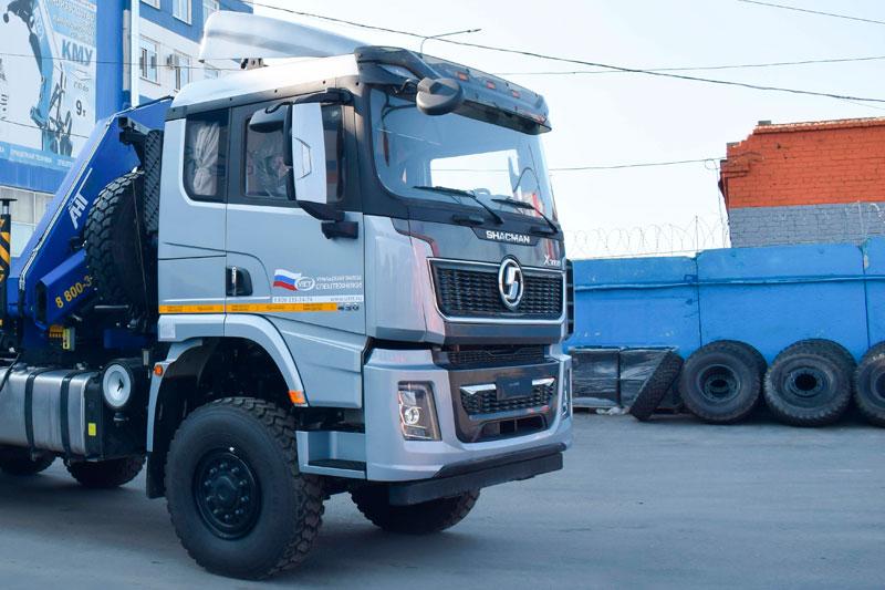 Бортовой Shacman X3000 SX32586V385 W430 с КМУ АНТ 14.7-5 (сп.м., г/п 5,75 т.)